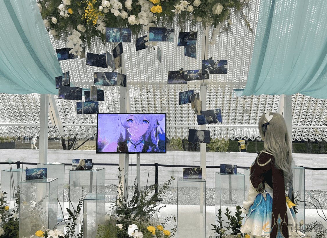 想整棵抱走！《崩坏:星穹铁道》快闪惊现15000枚徽章“痛树”(图14)